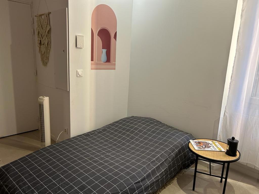 Fréjus Forum Julii - Centre Historique - Suite Tout Confort - Wifi מראה חיצוני תמונה